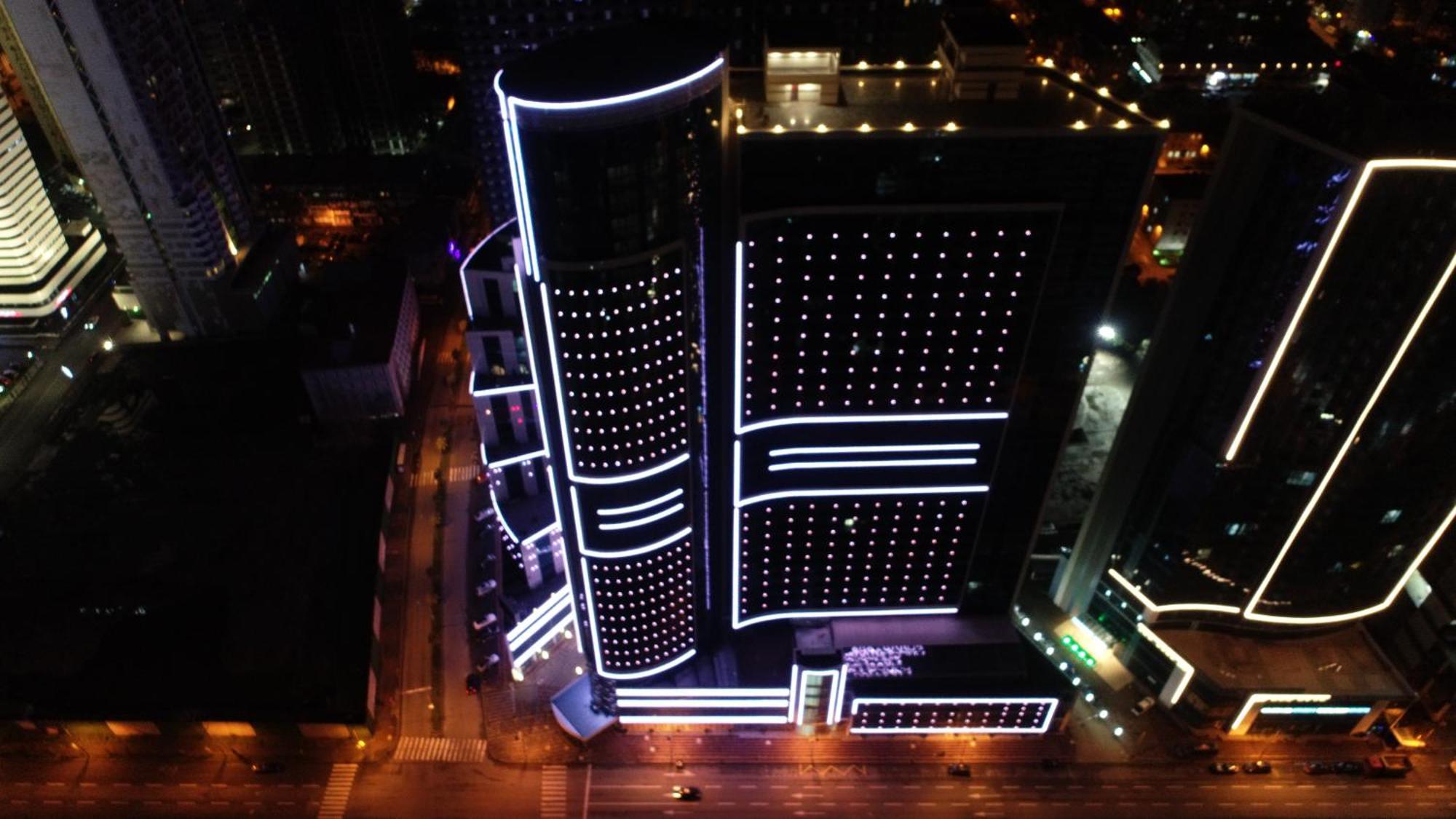 Season Suite Apart-Hotel Батуми Экстерьер фото