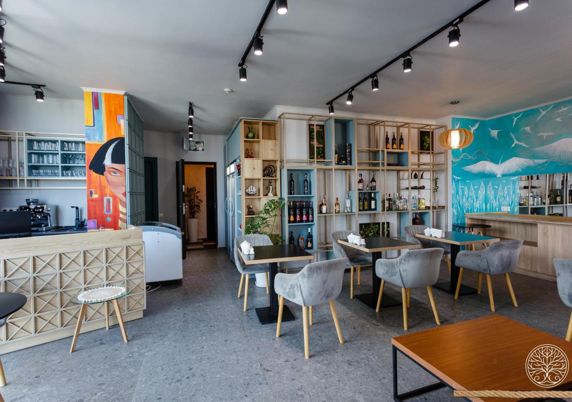 Season Suite Apart-Hotel Батуми Экстерьер фото